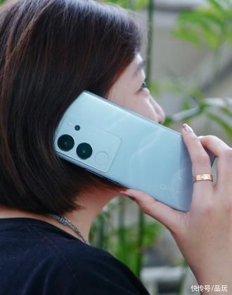 这次，vivo S系列终于找到了自己的定位
