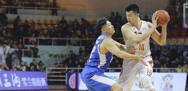  北京|首钢最新动态，尤度遭弃，书豪联手74分先生，短板补齐再冲冠军