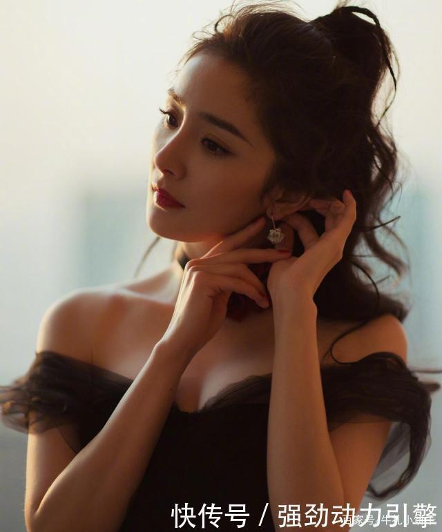  微笑|女生脸上有这3个特征，是很吸引直男的“微笑脸”，很容易招桃花