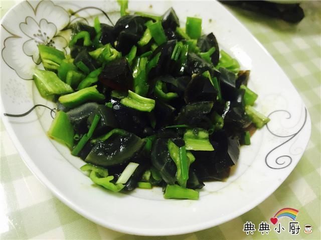  麻油|三伏天，坚持自己烧菜做饭，用心做，凉拌菜更下饭！