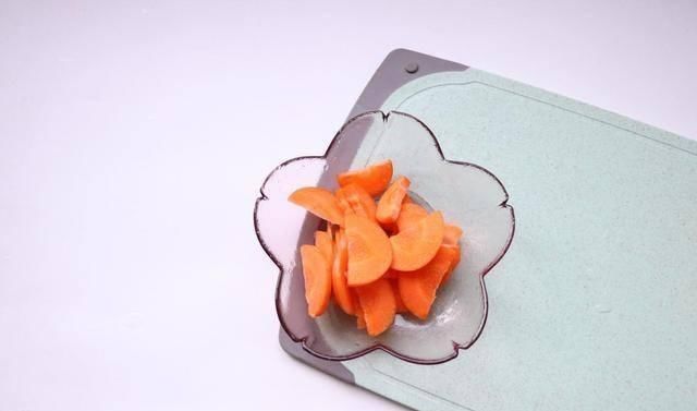  好吃|晚餐就吃此菜，比肉还好吃，吃了还不长胖，上桌一下子就吃光了