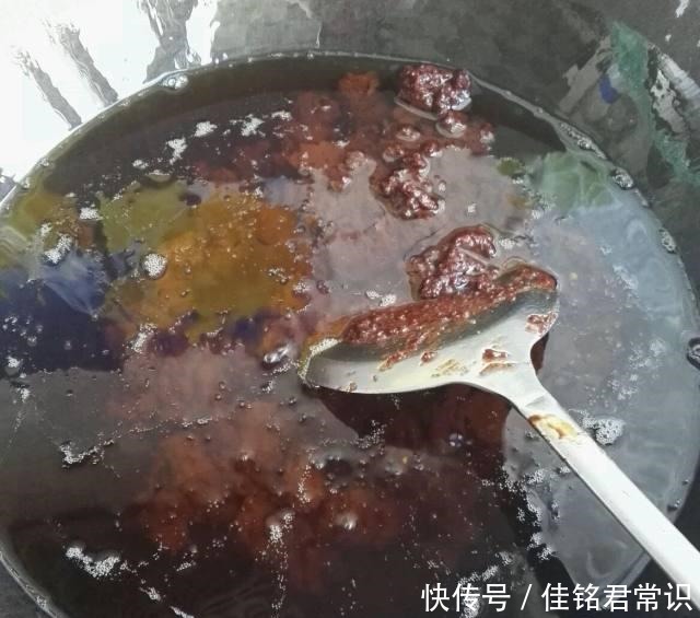 做面|香辣酱的做法,在家做面食用它,别提多美味!