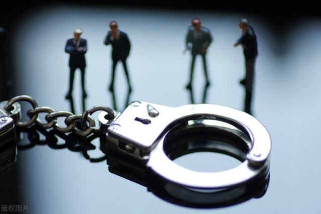  柏女士|电信诈骗再现新套路一个电话“卷走”7.3万元