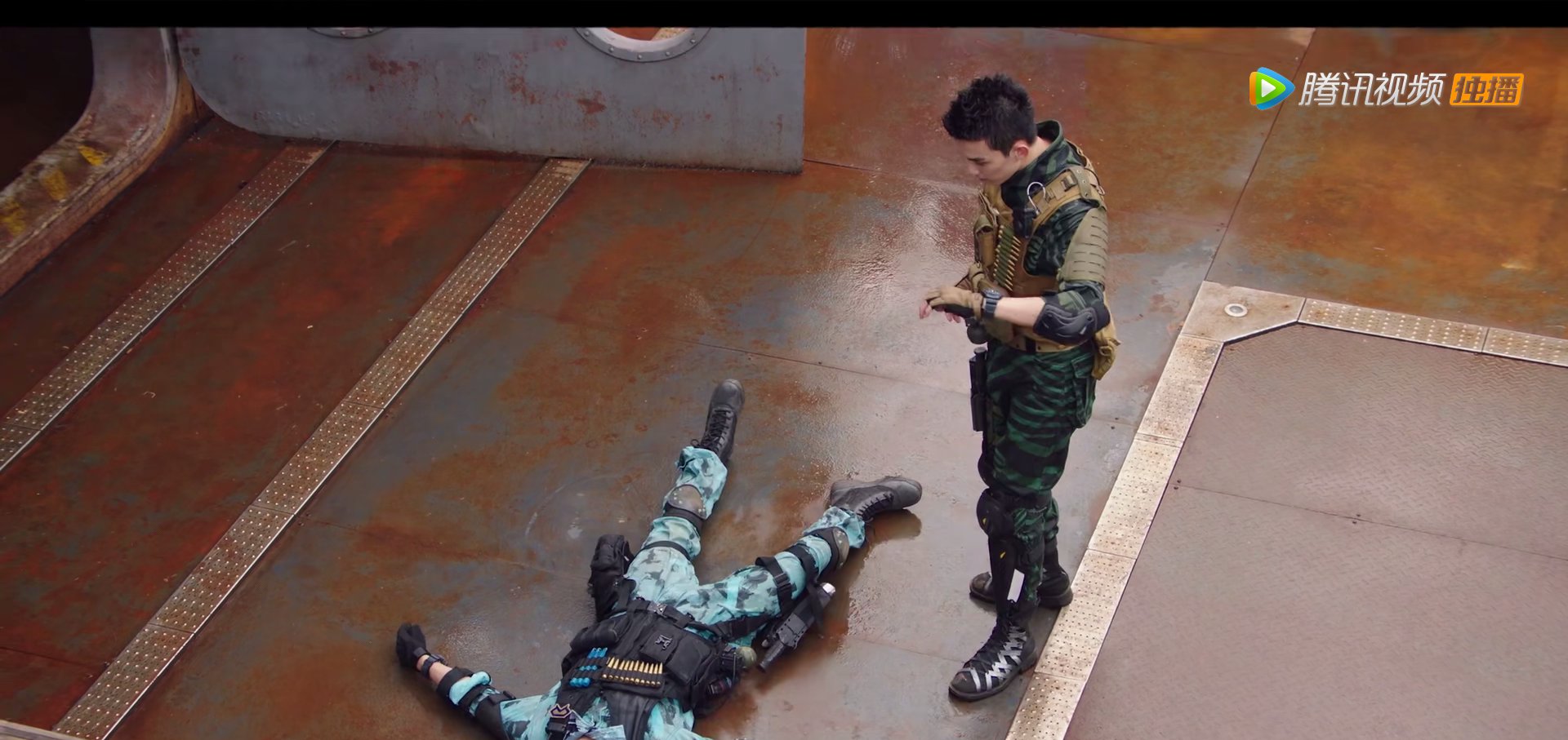  穿越|网剧《穿越火线》：预知未来真的好吗？肖枫因此放弃安蓝