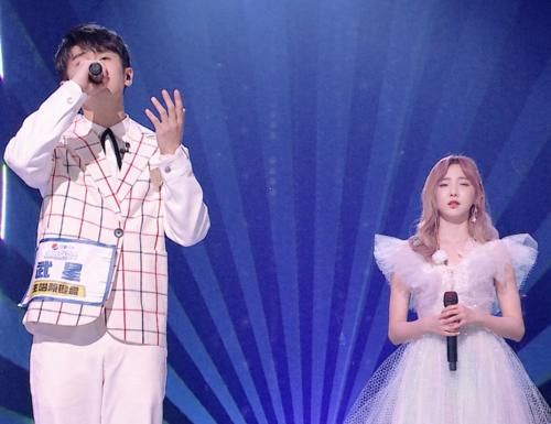  恋爱|硬糖少女帮唱《明日之子》陈卓璇增加难度，看到王艺瑾想恋爱