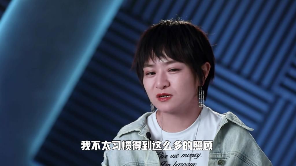  全新|《脱口秀3》首播：全新赛制不合理？老罗和张雨绮获赞，李诞搞笑