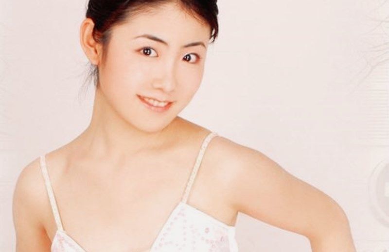  退出|她长相清秀被赵本山看中，因拒绝应酬退出娱乐圈，今成乡村教师