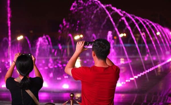  市集|滨海文化中心后备箱市集开启个性时髦夜生活