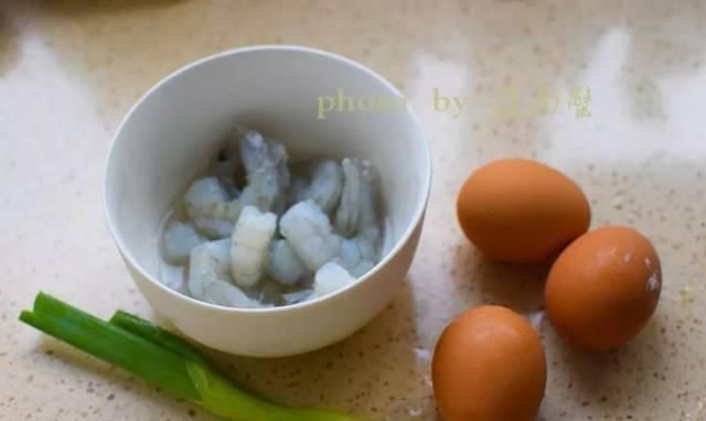  做出|想做出又嫩又滑的蒸蛋羹，你要注意这几个要点