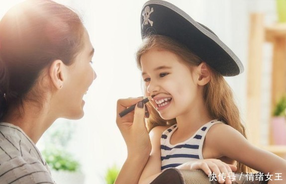  越来越|4个习惯会让孩子越来越笨，甚至抑郁，优秀家长马上住手