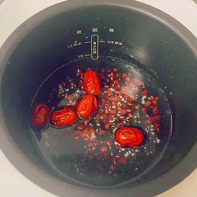 红豆黑米黑芝麻粥(红豆黑米黑芝麻粥)