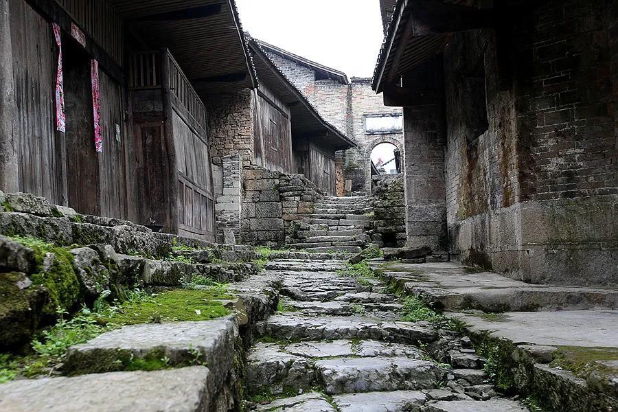 贾市河|守望的历史：里耶贾市古街