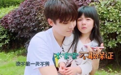  中扮演|《放开我北鼻》的“神仙选娃”，四年后都成小童星，李尖尖姜小树小卷