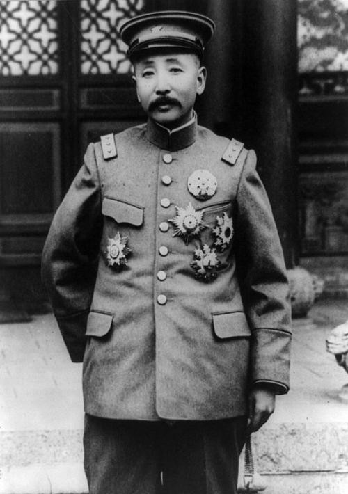 张作霖的把兄弟张景惠,为何会背叛张作霖,