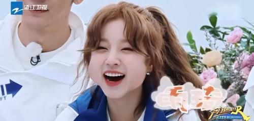  跑男|郑恺房间垃圾桶遭翻！看到红色小袋baby瞬间变脸，果然是成年人！