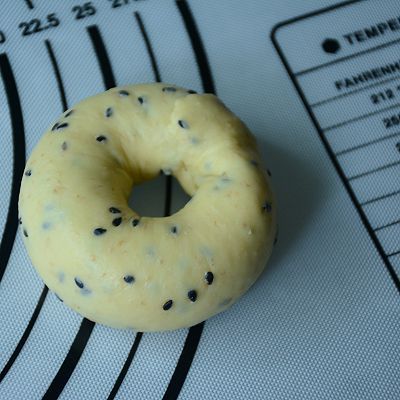  贝果|黑芝麻贝果三明治