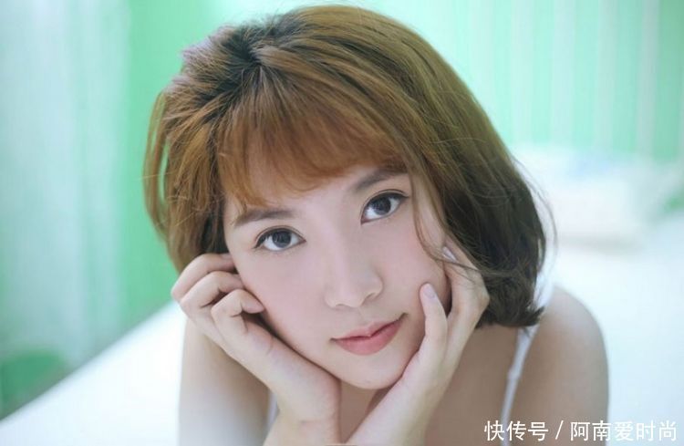 清纯|摄影写真清纯甜美短发美女,户外吊带衫写真