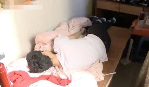 儿女|老父月入两千，儿女虚荣消费欠网贷30多万，女儿不生我就好了