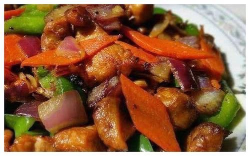  味道|百吃不腻的可口硬菜，上桌吃的汤汁都不剩，营养味道一个都不少！