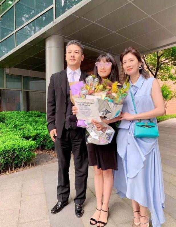 身价|二婚女性不配要彩礼？别再自降身价了，你配得上最好的爱