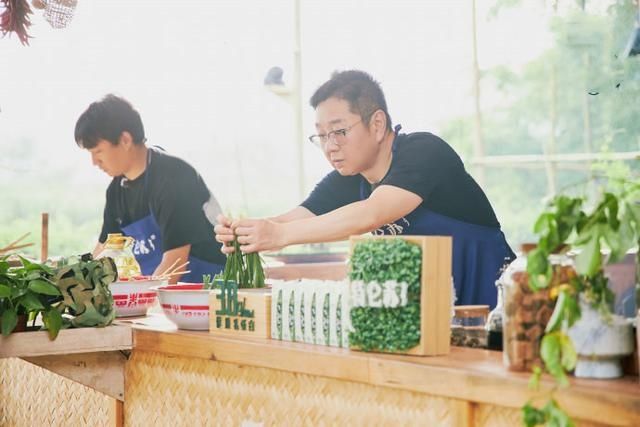  鼻子真|吴昕爆料自己和维嘉的鼻子是假的，一句话交代真相，观众笑疯了