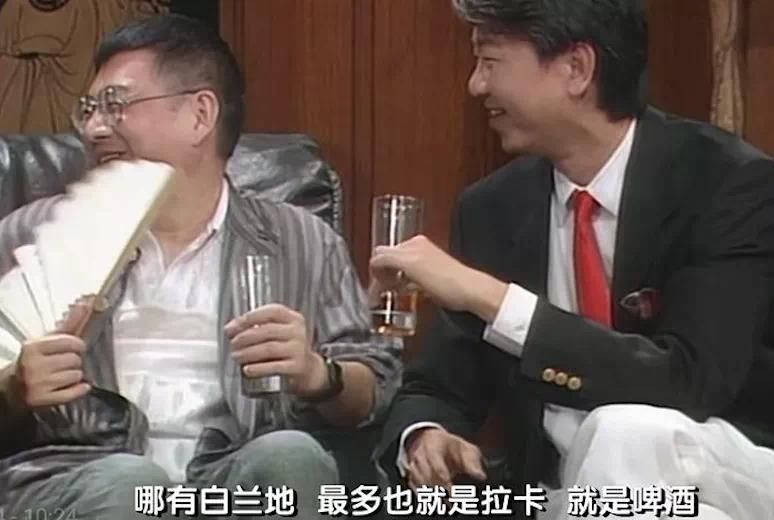 质疑|被质疑整容、被揩油......巨星们都爱去的综艺玩这么大?