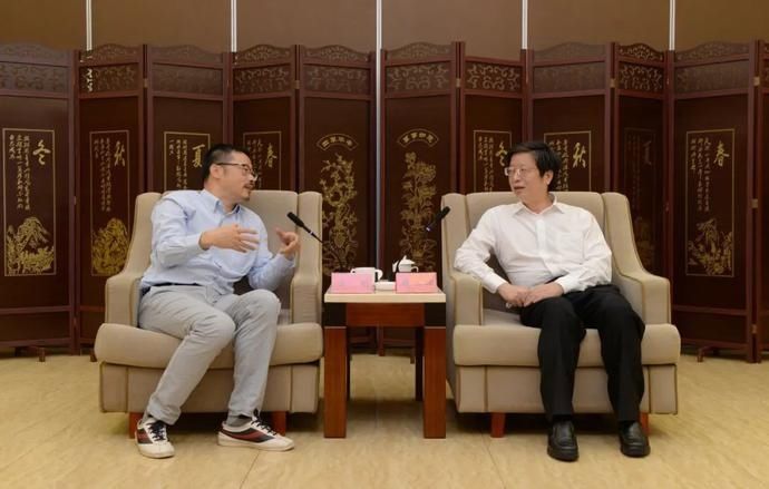  钱三雄|钱三雄董晓宇与方刚一行座谈