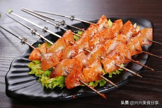 猪皮|烤猪皮,你吃过吗?烤的滋滋流油,软糯香滑,你不馋么,上教程