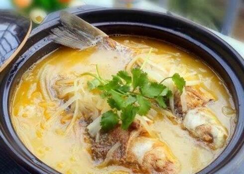  汤汁|做法超级简单，色香味俱全，使汤汁完全没过排骨