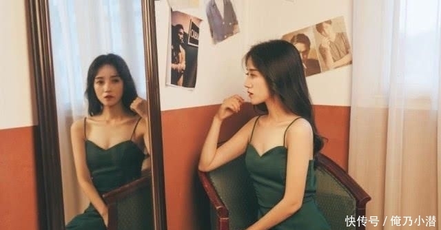  轻松|高跟搭配吊带裙，轻松秀出你的自信