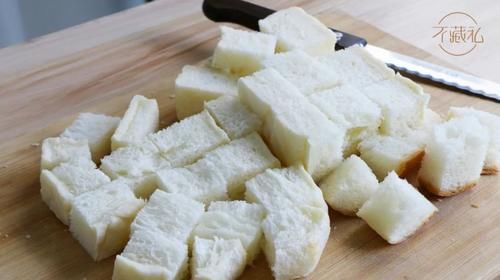  面包|面包吐司又做失败了？别扔！它还能变成蛋糕