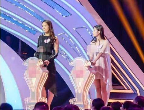  上非|收废品小伙上非诚勿扰，惨被灭灯还遭羞辱，孟非：说说收什么废品