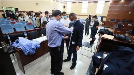  嵩明|嵩明法院举办人民陪审员培训会