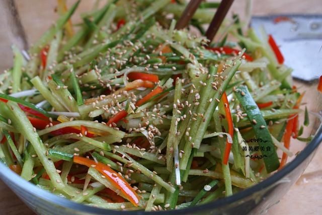 解馋|8月多吃这菜,高纤维低热量,爽翻舌头的下饭菜,解馋不长肉