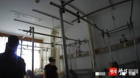  难耐|医院一病房空调坏了，病患酷热难耐报警求助