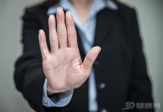  养生|罚款7亿！来自国外的养生骗局，很多中国人还在信，自愿掏空钱包