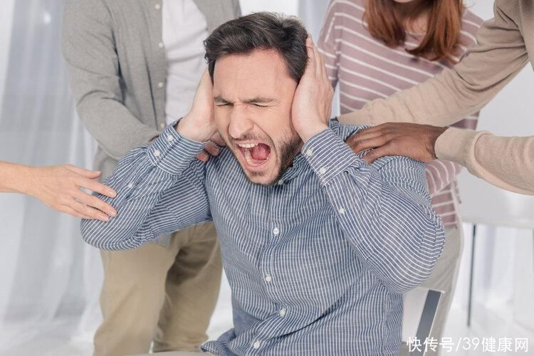 男性7个衰老表现哪个最难忍受(男性有没有衰老，“下半身”会说实话，若一个没中，恭喜还强壮)