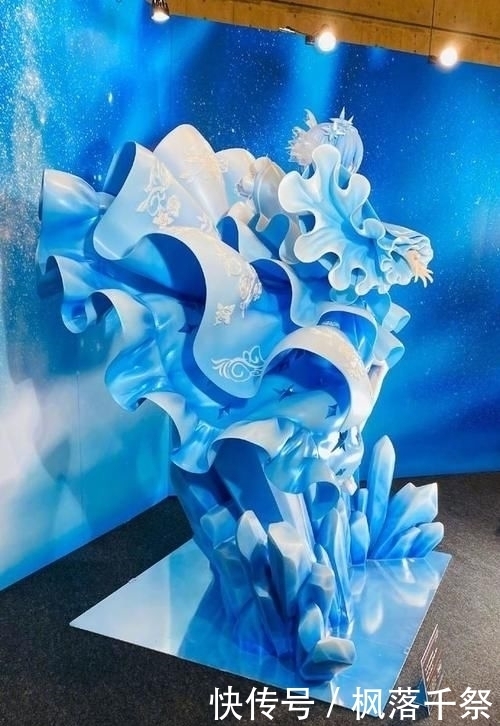 主题|日本漫展展出等身雷姆,冬日主题穿的却是裙子,不冷么