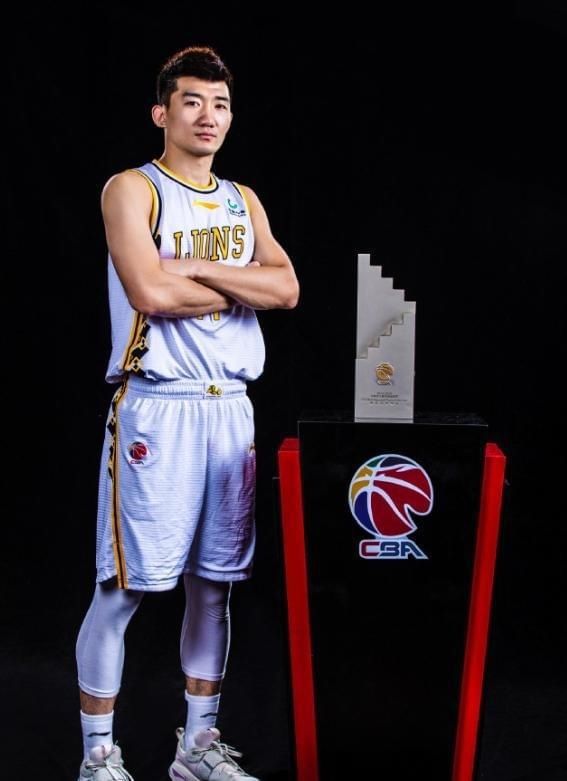  徐咏|徐咏后的国内最强“扣篮王”，曾为23次“背靠背”拼到医院