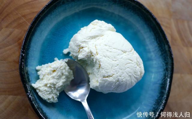 浓郁|想吃奶酪不用买,教你零厨艺做法,奶香浓郁零添加,全家人吃不够