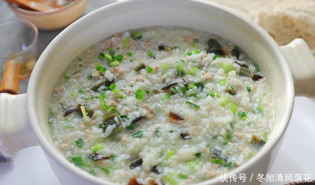 分钟|15分钟煮皮蛋瘦肉粥,口感顺滑,质地浓稠,家人都爱,上桌光盘