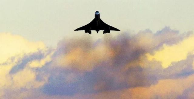  那种|超音速客机你坐吗，飞一次够吹一辈子那种