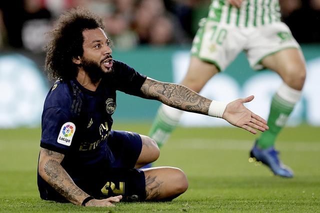  内收肌|皇马官方：马塞洛左大腿内收肌受伤