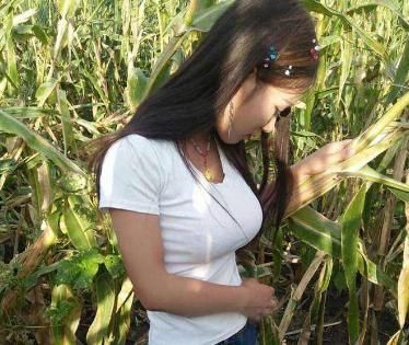  玉米|地里干活的农村妇女最怕这三件事，尤其是最后一件，你经历过吗？