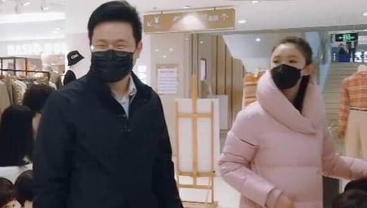  风头|林允和哥哥颜值相差太大，参加哥哥婚礼抢风头，好基因都遗传给她