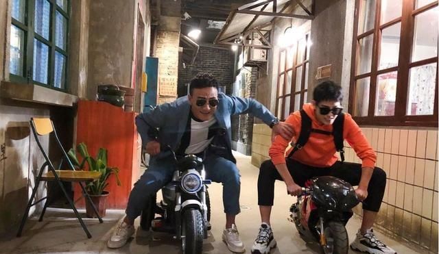  杨洋|一线男明星全程在玩捉迷藏，这档综艺到底凭什么火的？