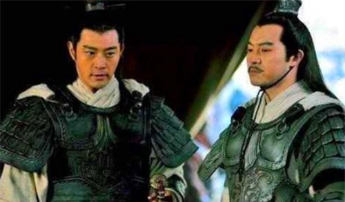 年后|将军死后立碑：墓中无金无银，别挖！200年后盗墓贼挖开想哭