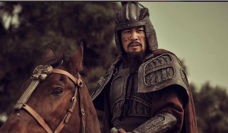 刘备|46岁的刘备为何要拜26岁的诸葛亮为军师原因不简单!