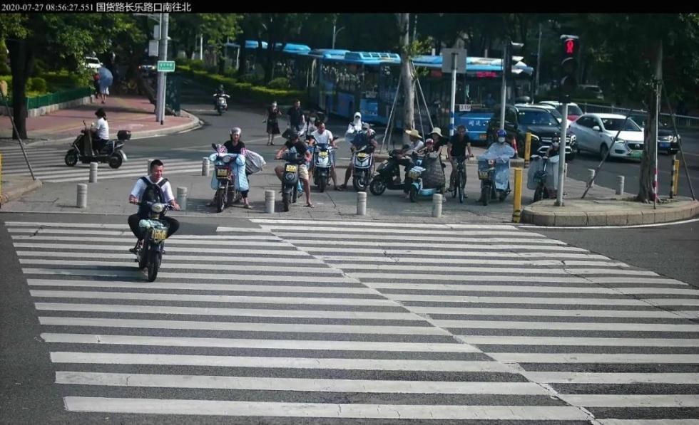 连名|30人!福州交警高清曝光!连名带照片