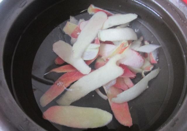  水果|8月遇到此水果别手软，2块钱一斤，多买点囤起来，再过半月就没了